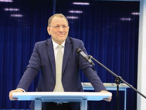  Neben lobenden Worten, gab der Schulleiter einen Blick in Zukunft.