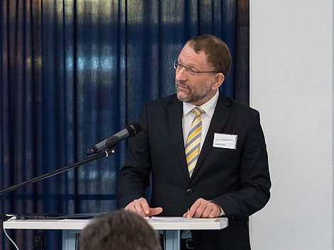 Begrüßung der Festgäste Begrüßung der Festgäste